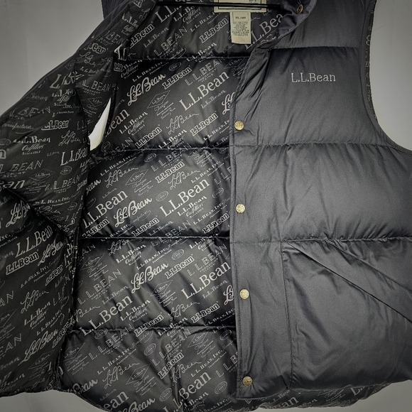LL BEAN'S Adults' Men or Women Trail Model Down Vest - Picture 8 of 13